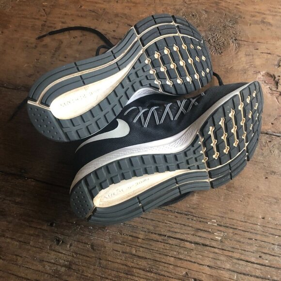 Nike Zoom Pegasus 32 Running Shoes Size 7.5 Black White Womens Sneakers - Picture 4 of 7